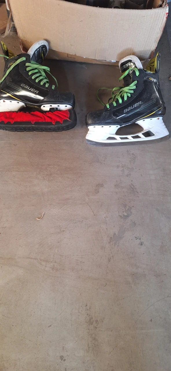 Bauer supeeme M4